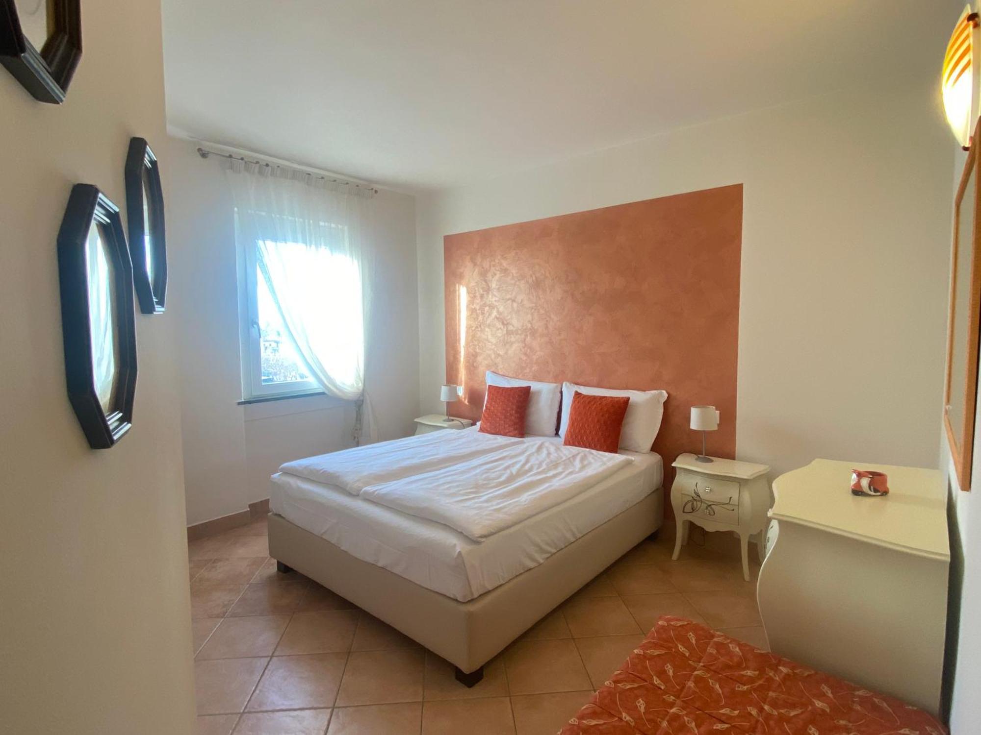 Betty'S House Bed & Breakfast Лацизе Екстериор снимка