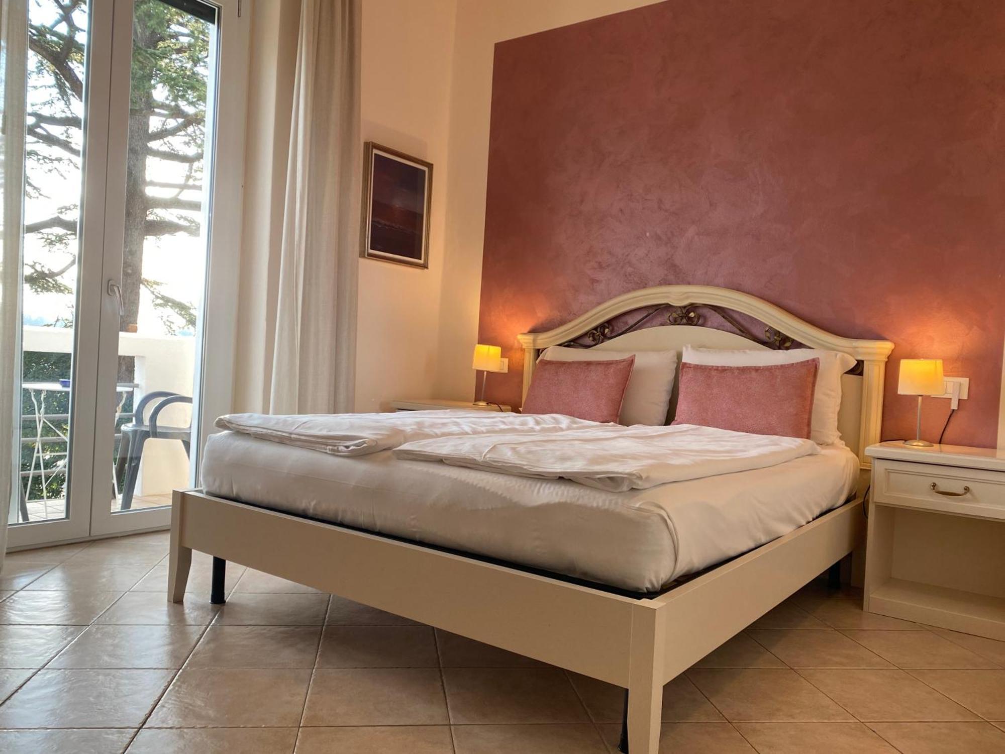 Betty'S House Bed & Breakfast Лацизе Екстериор снимка